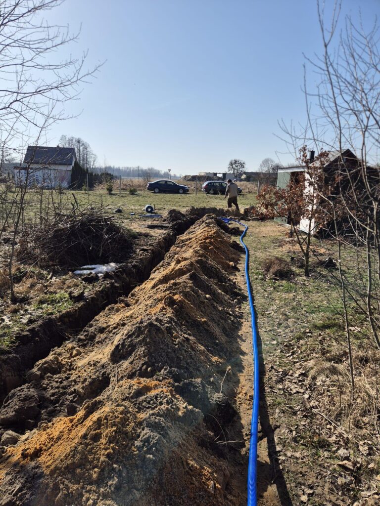 Instalacja elektryczna na działce – WLZ, infrastruktura pod przyszłą rozbudowę i inteligentne sterowanie oświetleniem